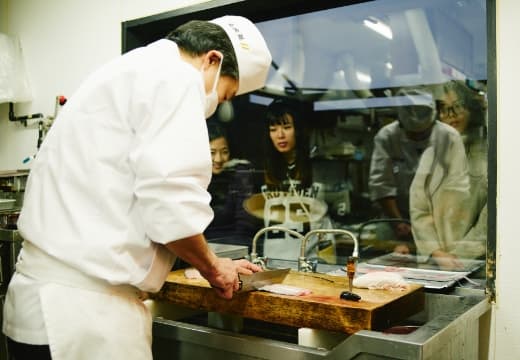 料理人の仕事風景